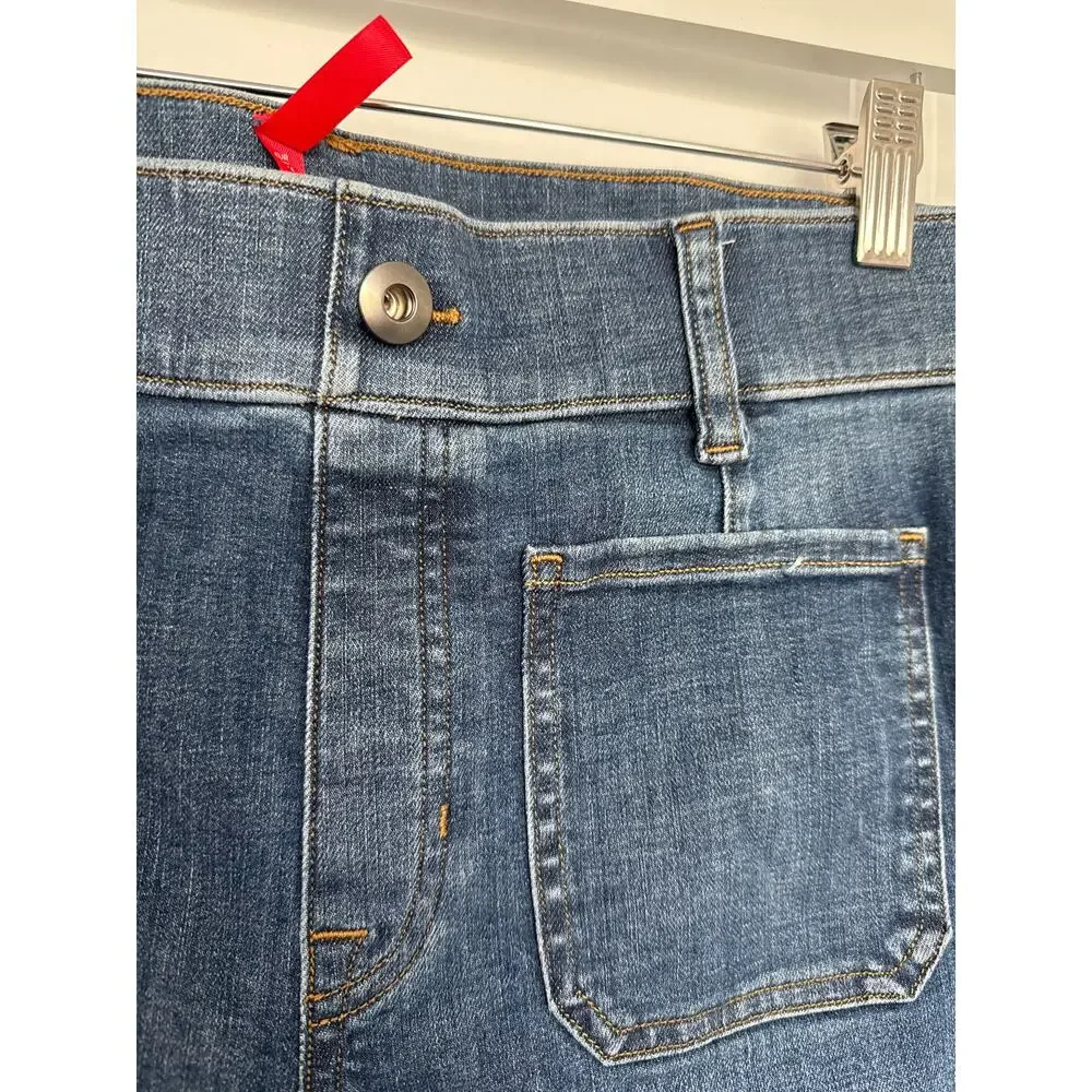 Spanx EveryWear Cropped Wide Leg Jeans with Patch Pockets, L